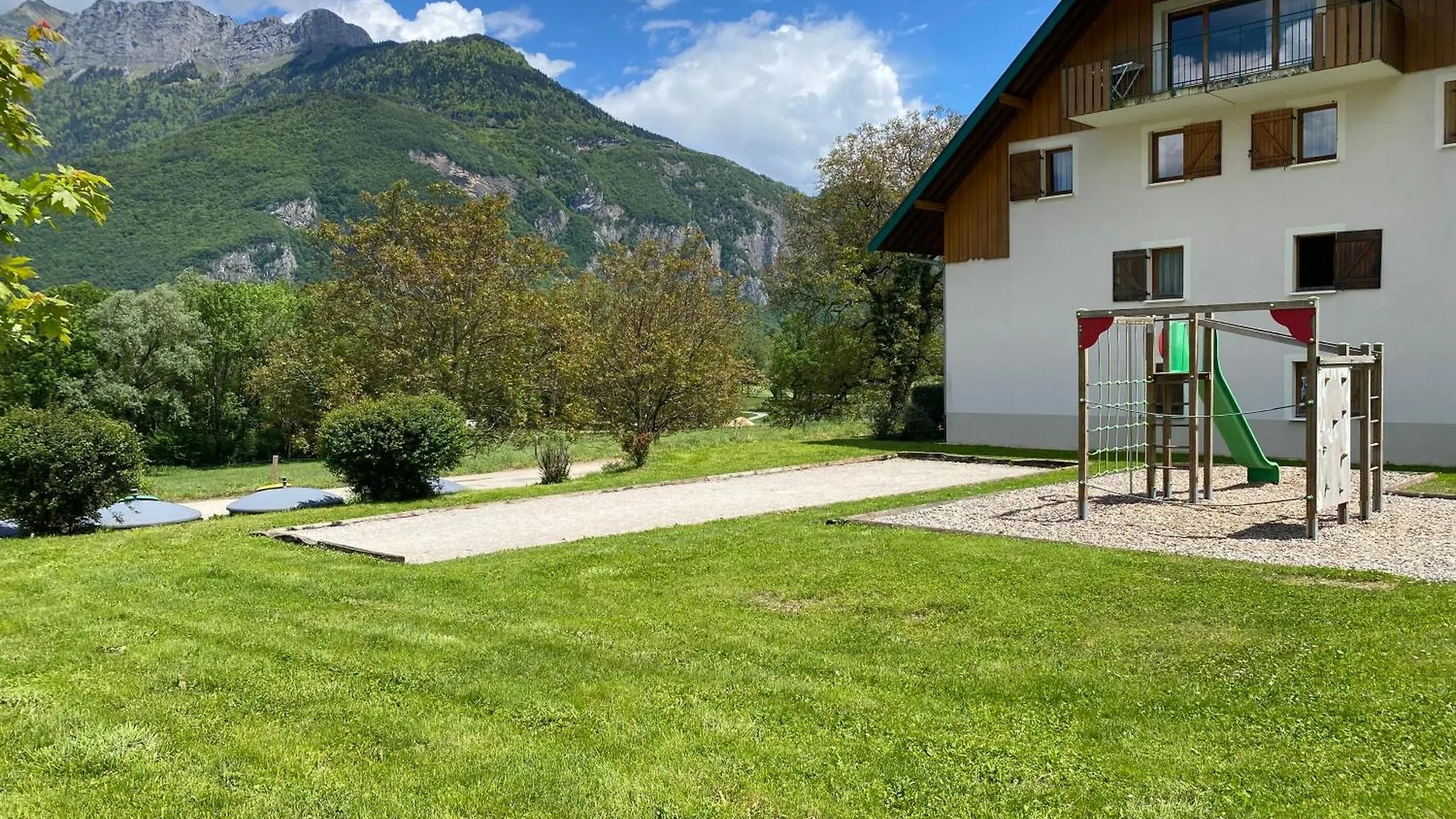 Apartment Au Coeur Du Golf , Giez, Proche Lac D' Annecy